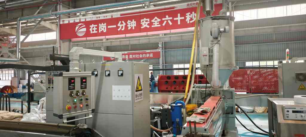 灵光全模态AI助手